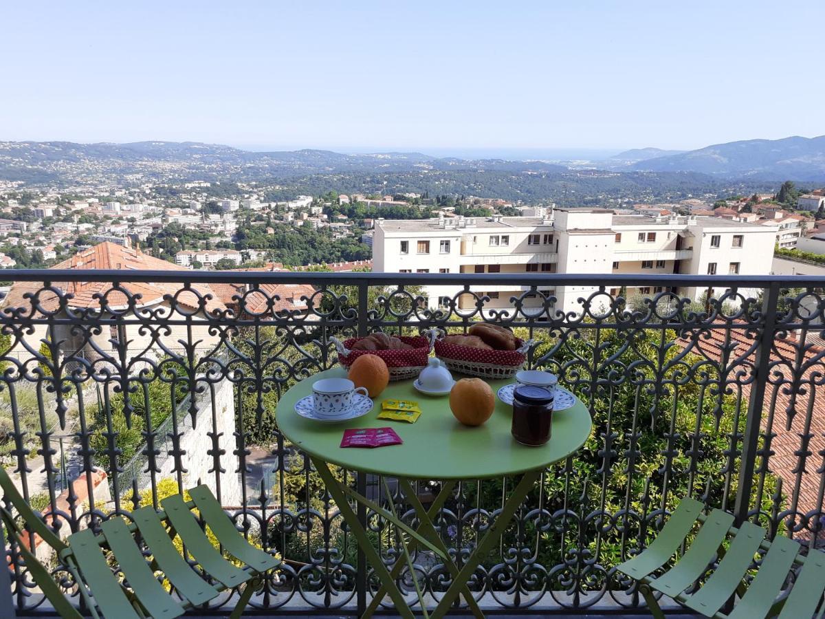 Les Palmiers Bed & Breakfast Grasse Eksteriør bilde