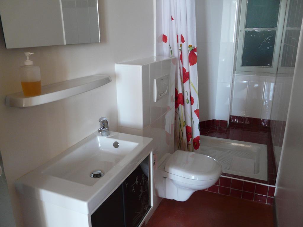 Les Palmiers Bed & Breakfast Grasse Eksteriør bilde